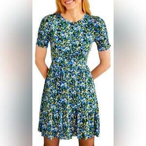 Boden Ruched Bust & Short Sleeve Ditsy
Floral Jersey A-line Mini Dress